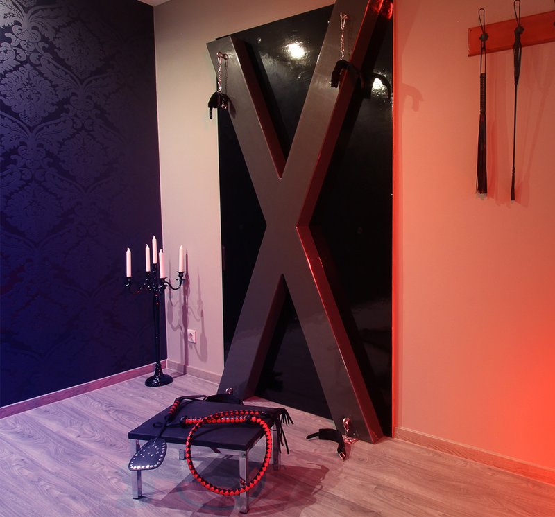 Doamne/ domnisoare 18 +Vrei sa castigi bani reali, rapid si sigur?